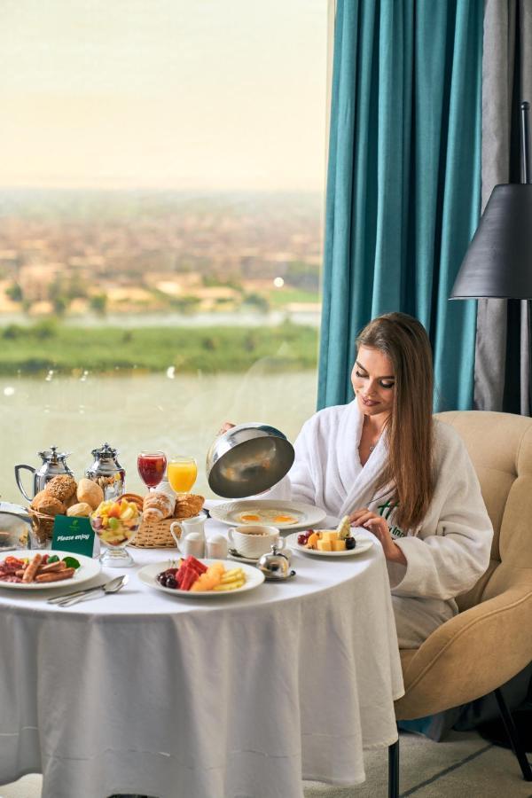 Holiday Inn & Suites - Cairo Maadi By Ihg Екстериор снимка